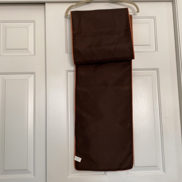 NWOT Harvest Table Runner - Picture 3 of 4